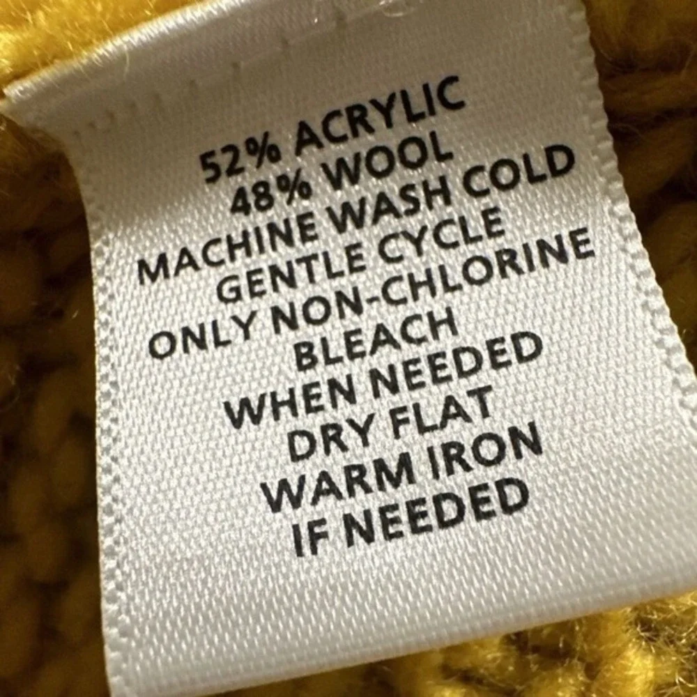 LOFT Mustard Yellow Cable Knit Short Sleeve Turtleneck Sweater M Comfy 26-01‎
